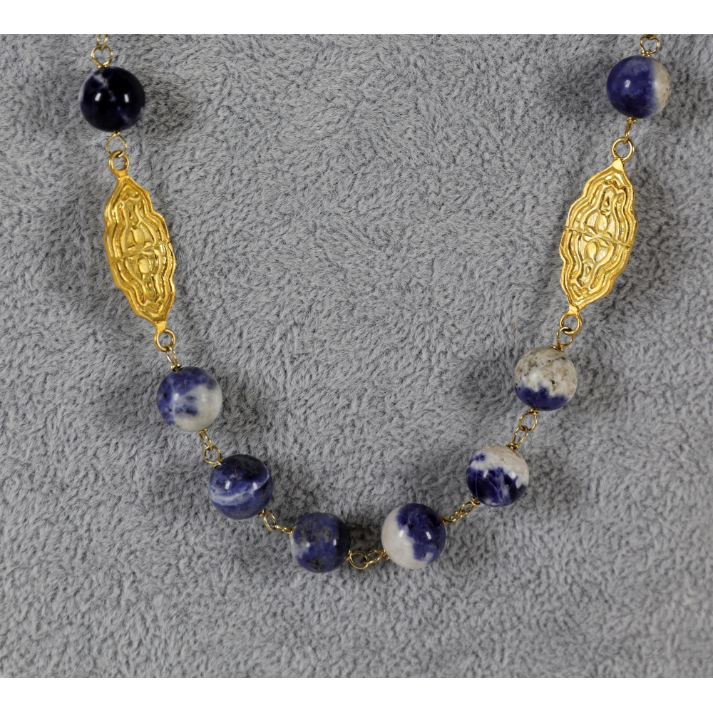 Silver Medal Cut-Out Blue Agatas Necklace